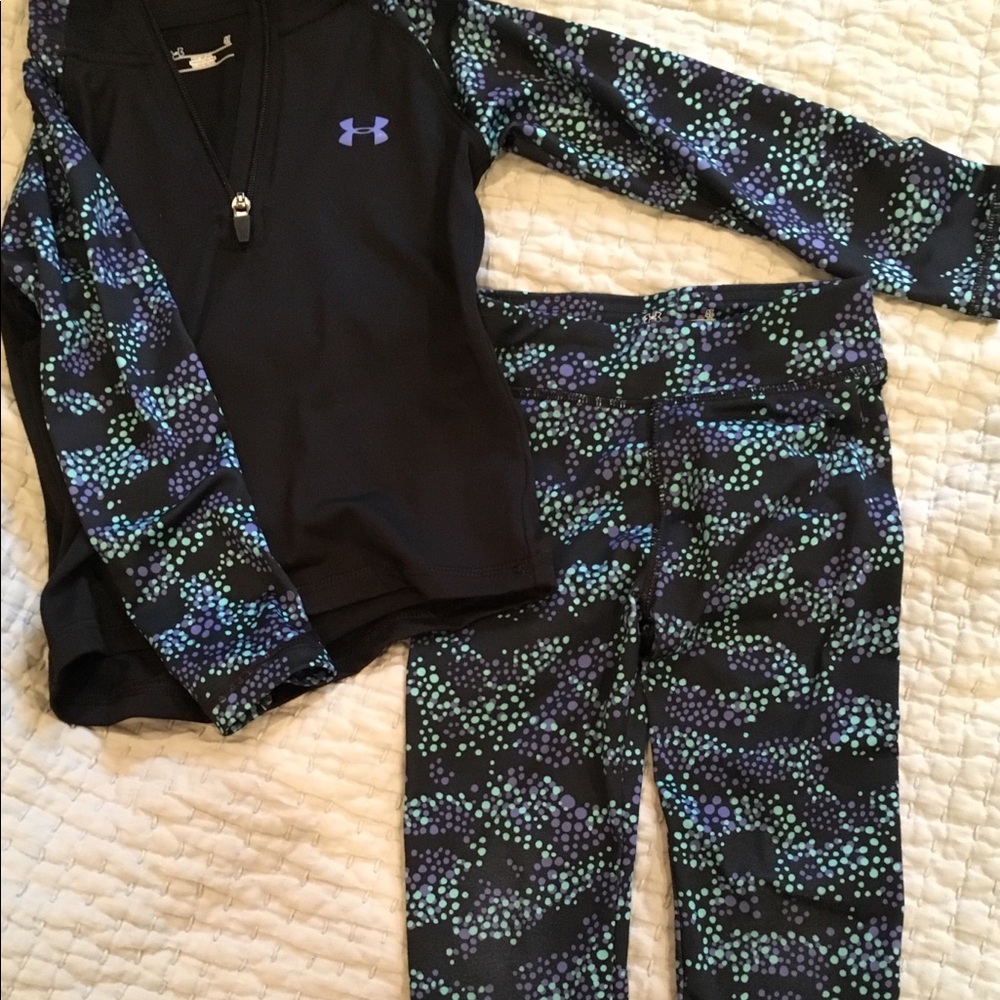 Girls Under Armour 4T half zip pullover and pants